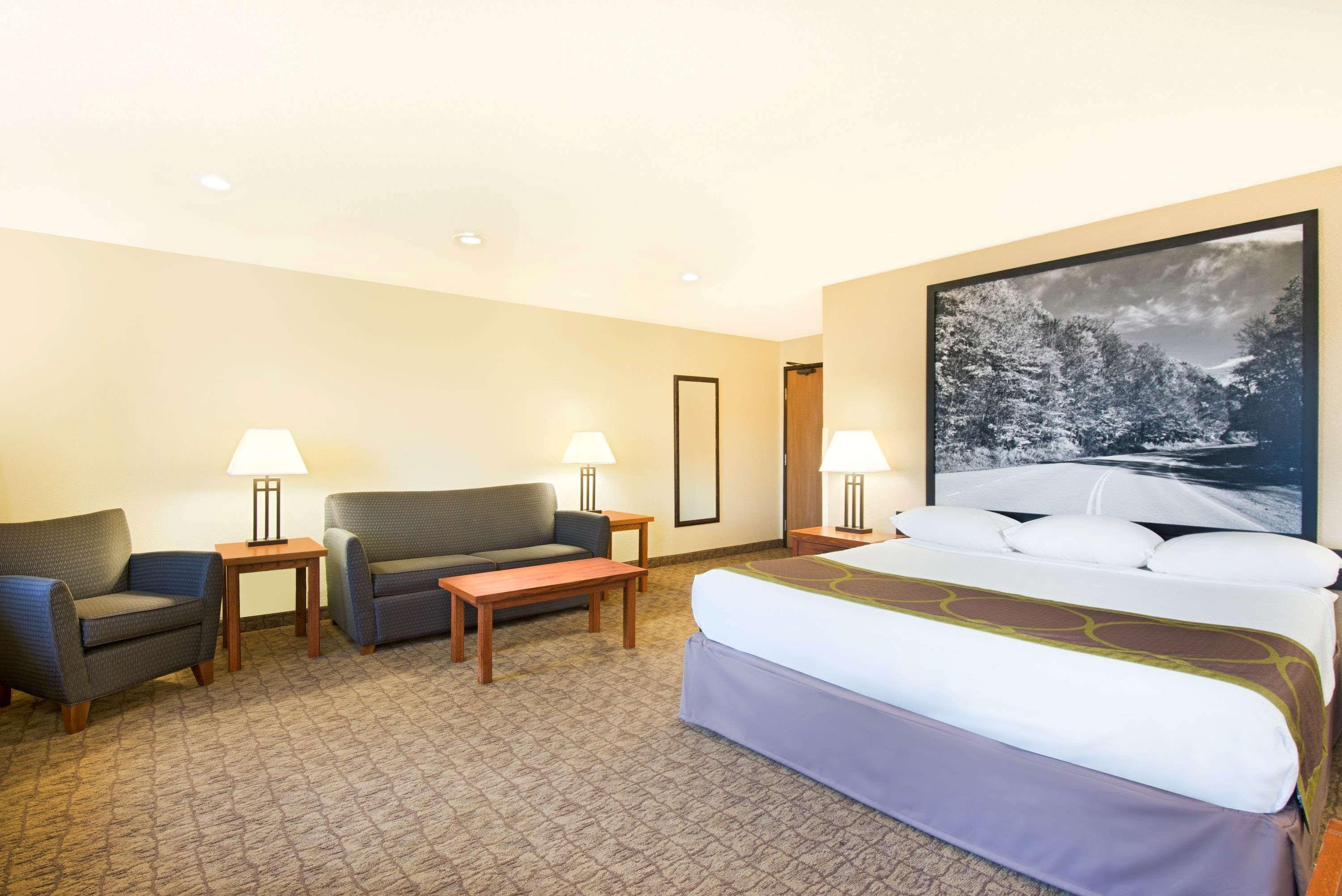 Super 8 By Wyndham Ripley Hotel Ngoại thất bức ảnh
