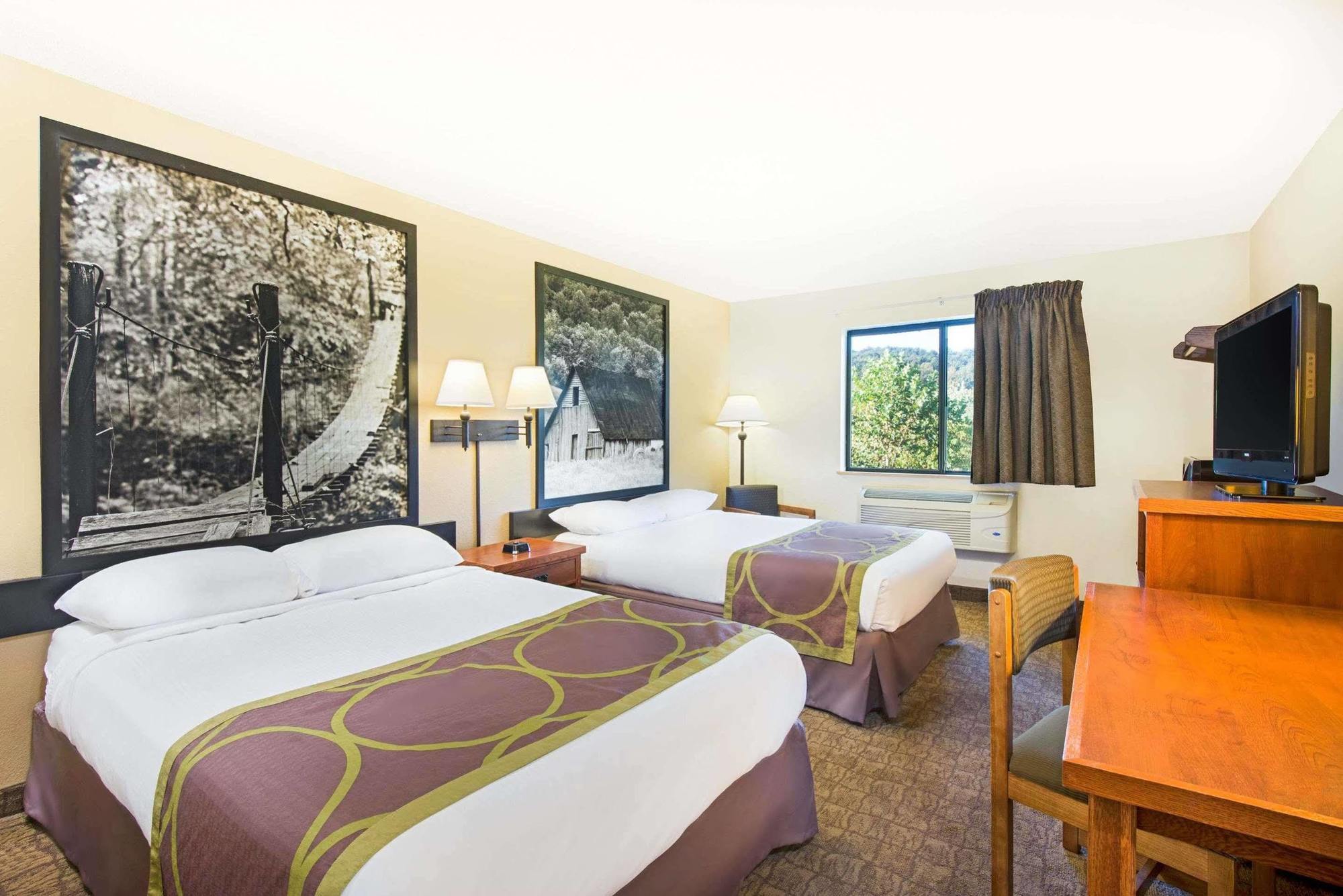 Super 8 By Wyndham Ripley Hotel Ngoại thất bức ảnh