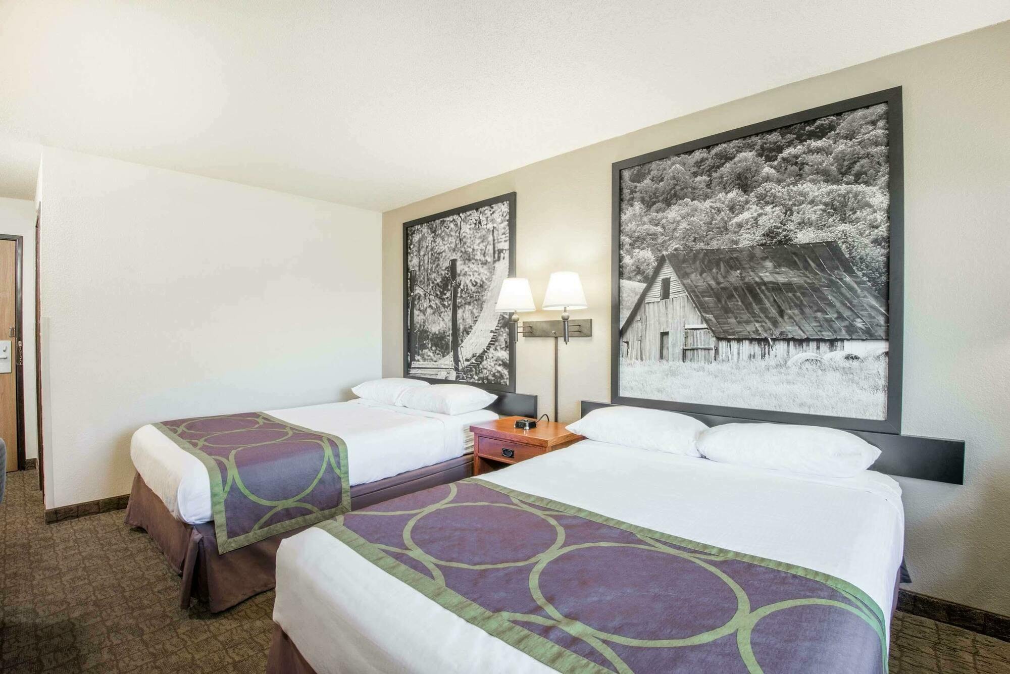 Super 8 By Wyndham Ripley Hotel Ngoại thất bức ảnh